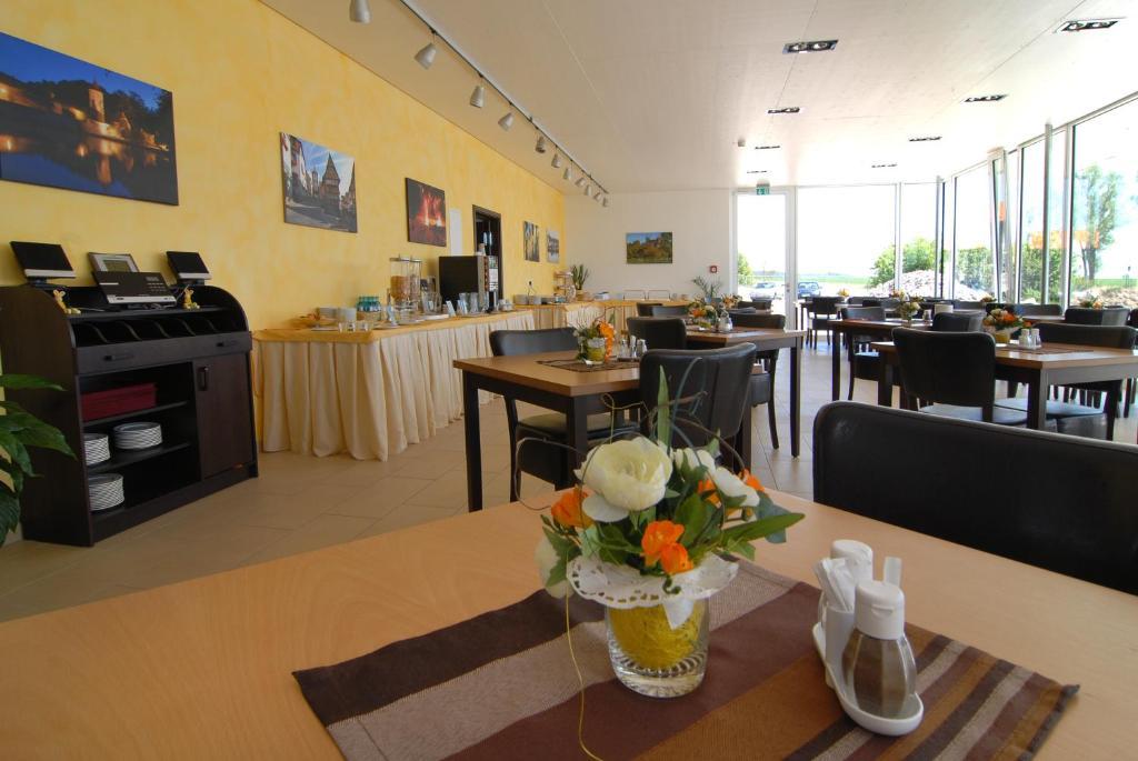 Hotel Frankenhoehe Aurach المظهر الخارجي الصورة